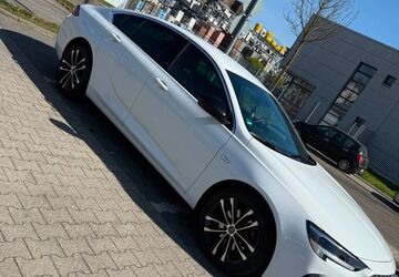 Opel Insignia 69.000 km 17.000 &euro; Pforzheim 75177