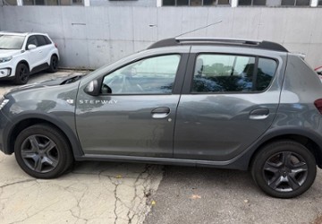Dacia Sandero 131.000 km 6.999 &euro; Sindelfingen 71065