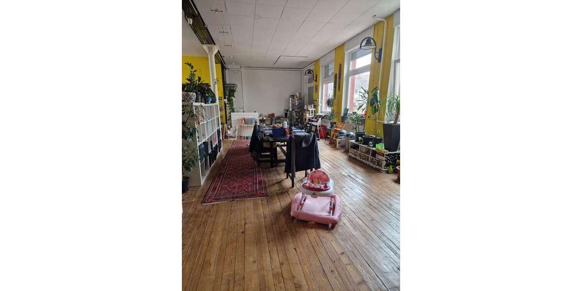 Etagenwohnung Pforzheim Innenstadt - 3 Zimmer, 256 m&sup2;, 1.560&euro; | Angebot:21649292