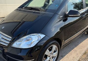 Mercedes-Benz A 180 194.000 km 3.250 &euro; Sindelfingen/Stuttgart 71069