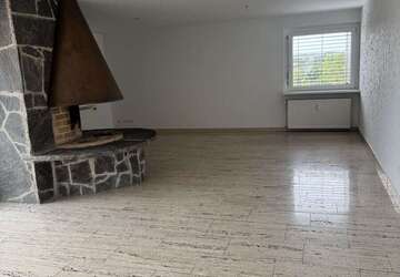 Wohnung Schwieberdingen - 4 Zimmer, 130 m&sup2;, 1.250&euro; | Angebot:27281695