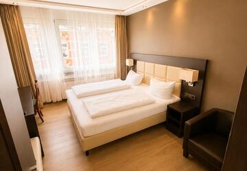 Wohnung Karlsruhe - 1 Zimmer, 18 m&sup2;, 580&euro; | Angebot:26479741