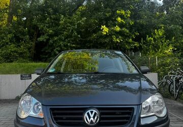 VW Polo 130.101 km 2.750 &euro; Ditzingen 71254