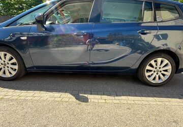 Opel Zafira Tourer 112.000 km 8.999 &euro; Stutensee 76297