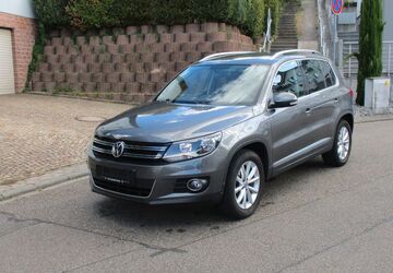 VW Tiguan 76.000 km 15.990 &euro; Bruchsal 76646