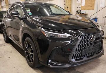 Lexus NX 350h 74.000 km 35.999 &euro; Ditzingen 71254