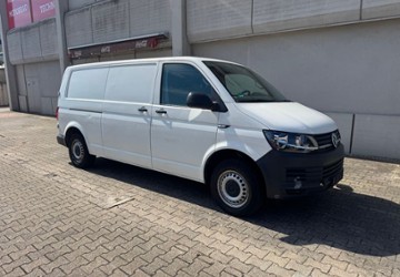 VW T6 Transporter 173.000 km 10.490 &euro; Bilfingen 75236