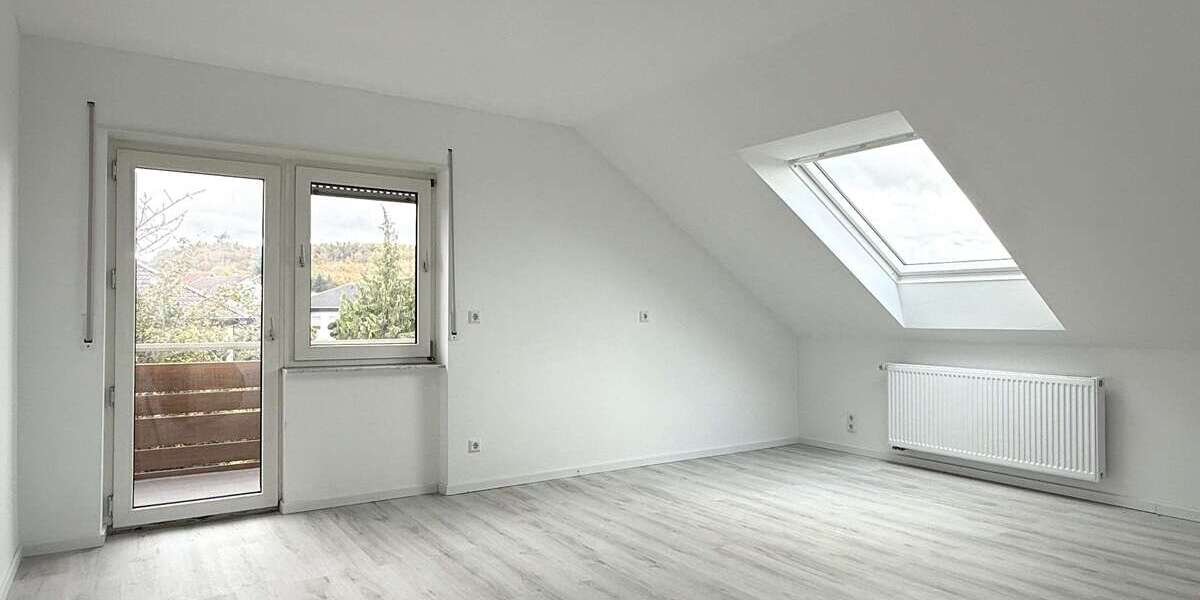 Etagenwohnung Kürnbach - 4 Zimmer, 120 m&sup2;, 1.050&euro; | Angebot:26289642