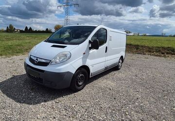 Opel Vivaro 184.000 km 6.390 &euro; Pforzheim 75179