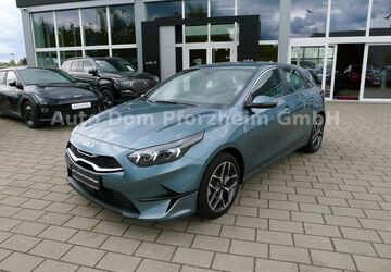 Kia ceed / Ceed 22.450 km 22.490 &euro; Pforzheim 75177