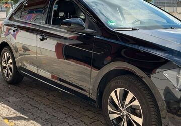 VW Polo 181.557 km 8.100 &euro; Sindelfing 71067