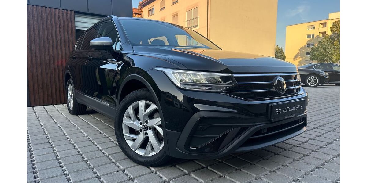 VW Tiguan Allspace 128.600 km 29.499 &euro; Pforzheim 75179
