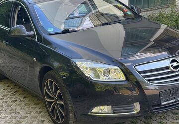 Opel Insignia 214.000 km 2.200 &euro; pforzheim 75181