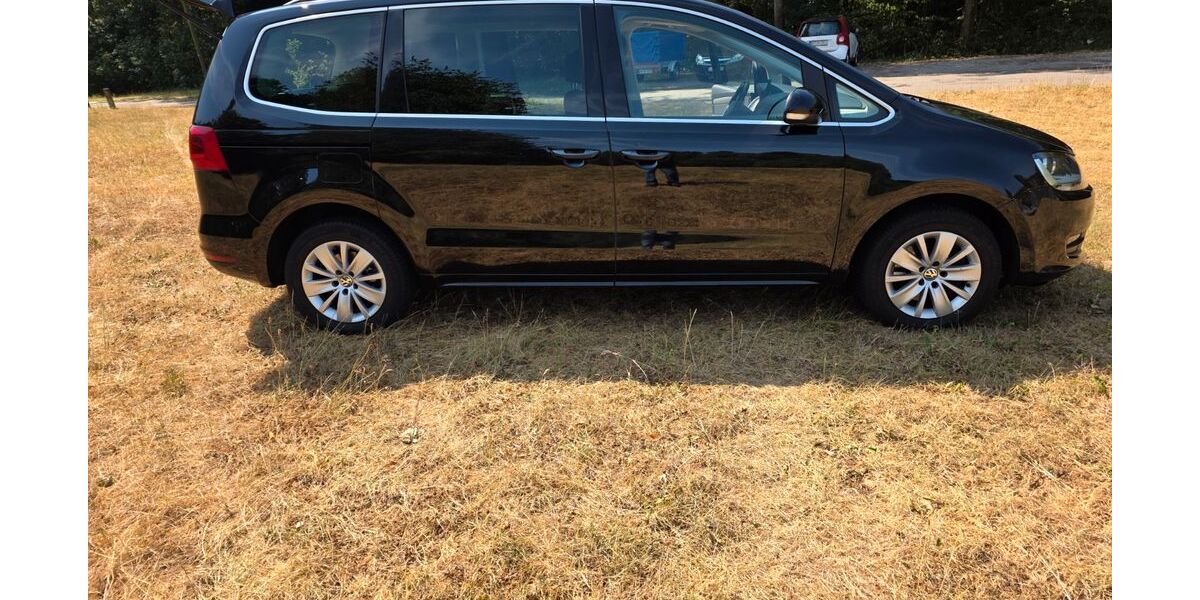 VW Sharan 93.600 km 14.800 &euro; Sindelfingen 71067