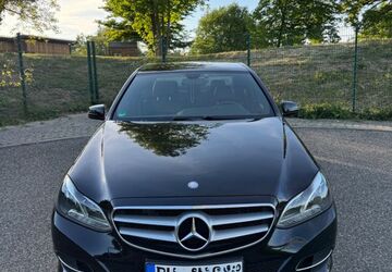 Mercedes-Benz E 200 160.000 km 13.700 &euro; Pforzheim 75177