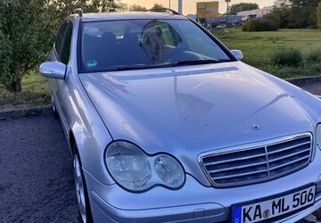 Mercedes-Benz C 220 350.000 km 2.800 &euro; Karlsruhe 76187