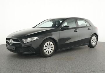 Mercedes-Benz A 180 215.191 km 12.250 &euro; Sindelfingen 71065