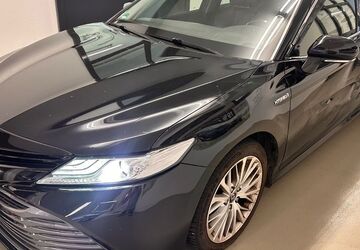 Toyota Camry 385.336 km 12.990 &euro; LEONBERG 71229
